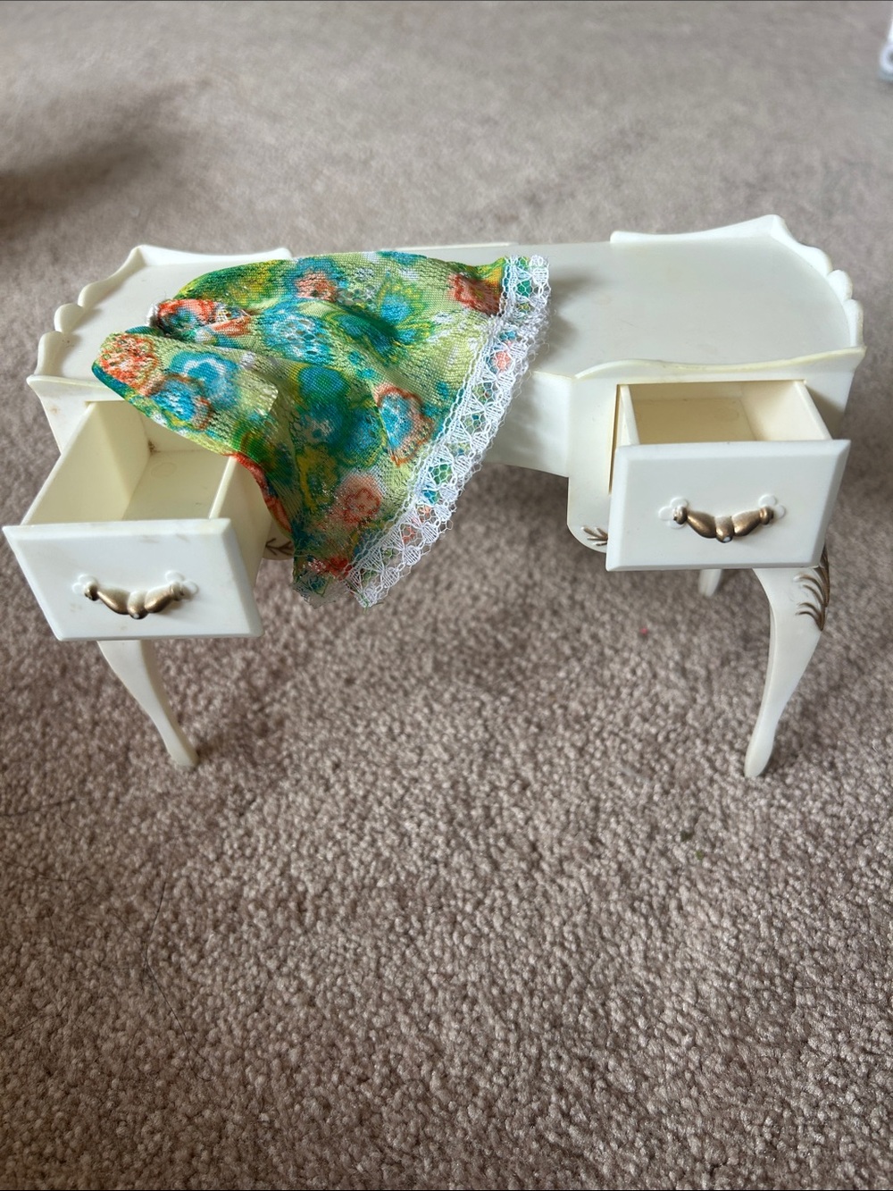 Vintage 1978 Marx Toys Sindy Doll Vanity #1233 Furniture Accessories